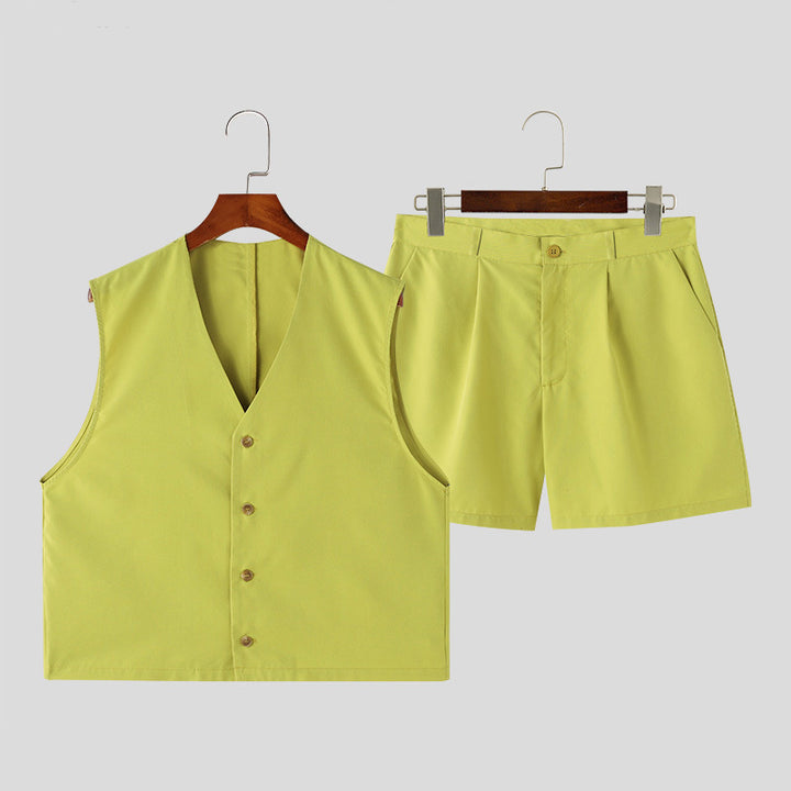 Damen nan elegantes maßgeschneidertes Ensemble mit taillierter Weste und hochtaillierten Shorts Drune