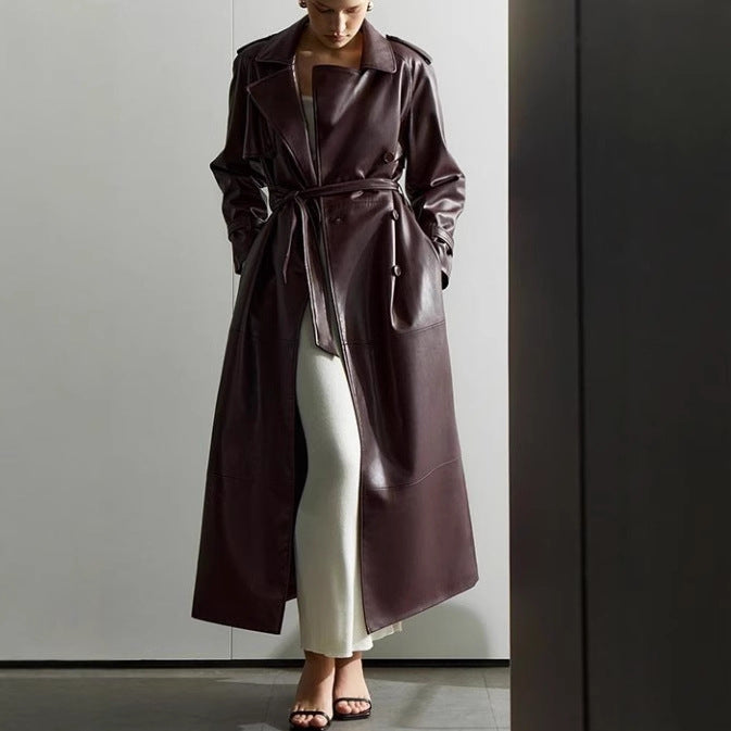 Damen eleganter Kunstleder-Trenchcoat mit taillierbarem Gürtel und praktischen Taschen Drune