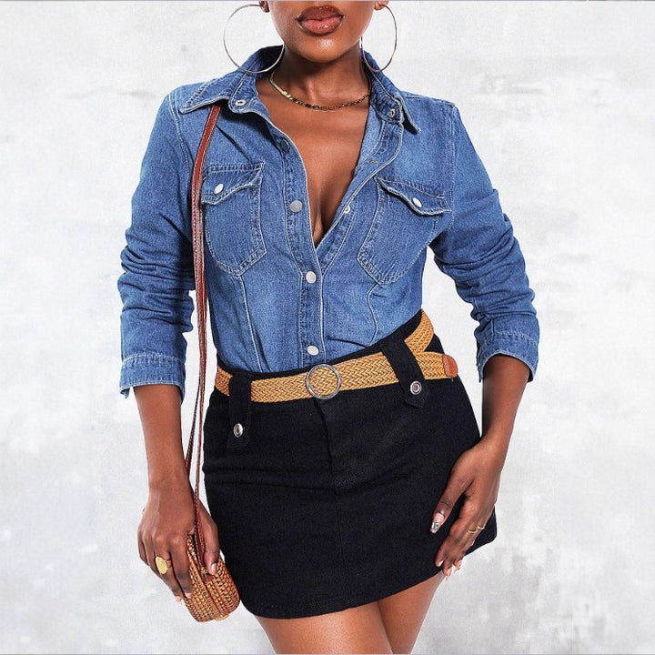 Damen tailliertes Denim‑Hemd mit Pattentaschen und Druckknopf‑Front Drune