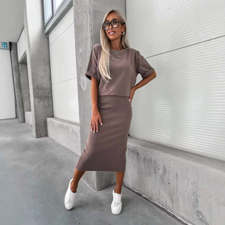 Damen lässiges Zweiteiler-Set aus Feinstrick mit oversized Shirt und Midi-Bleistiftrock mit Seitenschlitz Drune