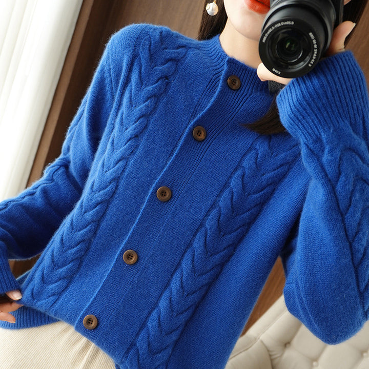 Damen kuschelige Strickjacke mit Zopfmuster und Knopfleiste Drune