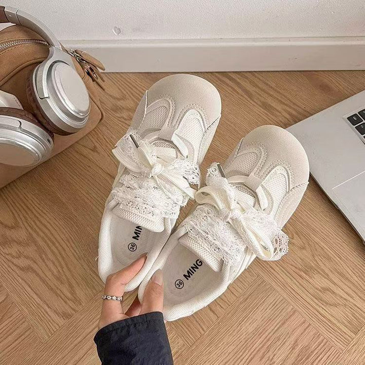 Damen Sneaker mit eleganten Spitzenakzenten und komfortabler Dämpfung Drune