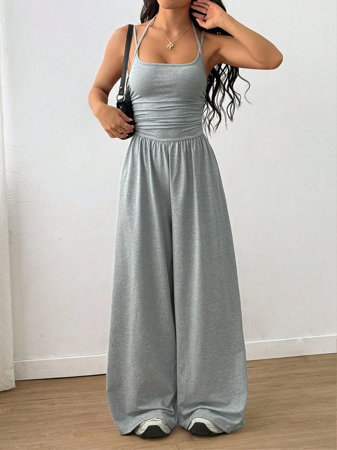Damen luftiger Jumpsuit mit hohem Bund und verstellbaren Trägern Drune