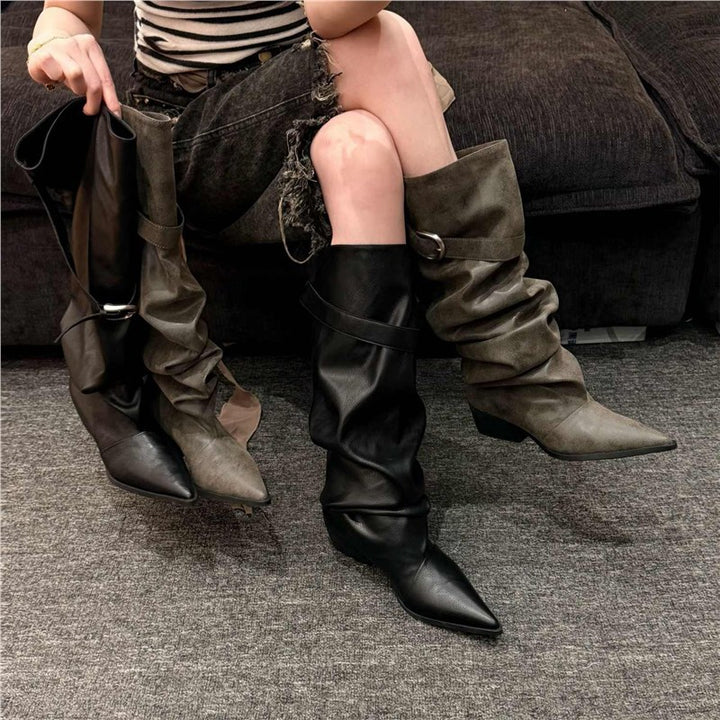 Damen kniehohe Slouch-Stiefel im Vintage-Wildleder-Look mit spitzer Zehenform und dezenter Schnallenmanschette Drune