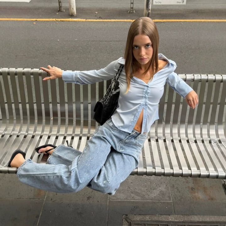 Damen Seidige Satinbluse mit tailliertem Cut-Out, verlängerten Manschetten und asymmetrischem Saum Drune