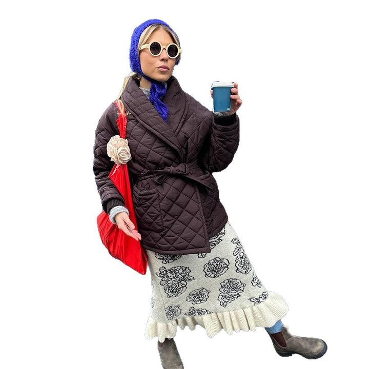 Damen Wickel-Steppjacke mit Taillenbindegürtel und Schalkragen Drune