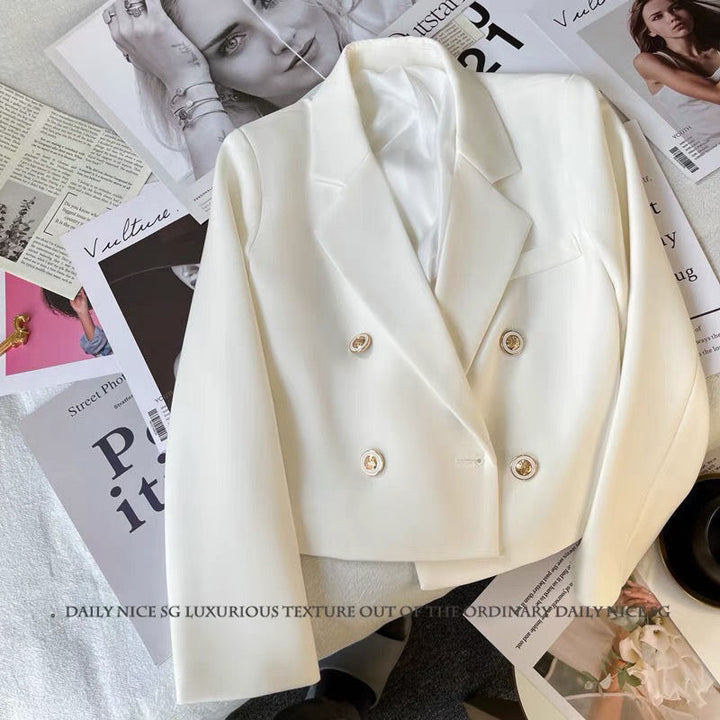 Damen Kurz geschnittener Blazer mit dekorativen Knöpfen Drune