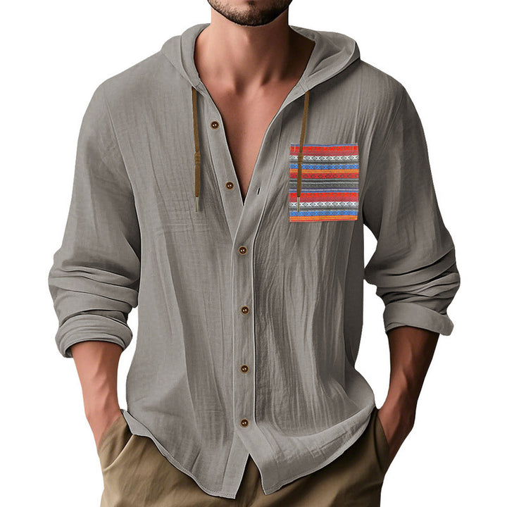 Herren nan leichte Kapuzenhemdjacke aus strukturierter Baumwollmischung mit Ethno‑Brusttasche und Knopfleiste Drune