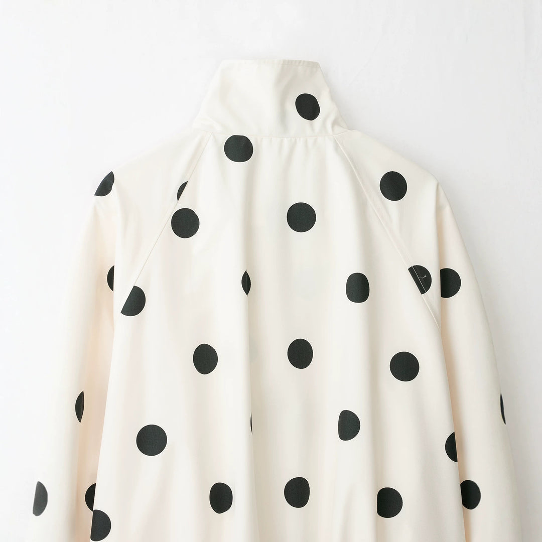 Damen Kurzjacke im Cape‑Stil mit Stehkragen und Ballonärmeln Drune