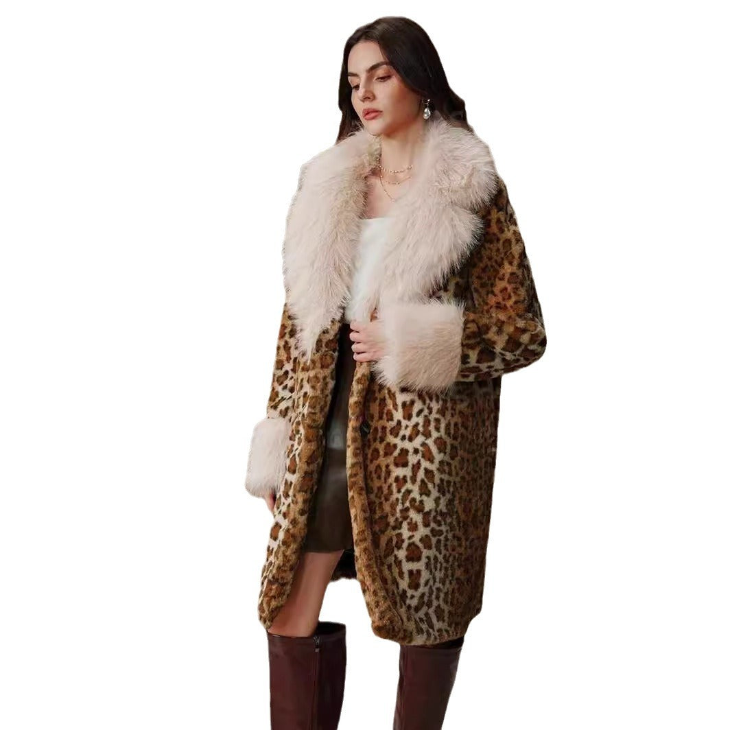 Damen Midilanger Kunstpelzmantel mit kontrastierendem Hochflor‑Schalkragen und Leopardenprint Drune