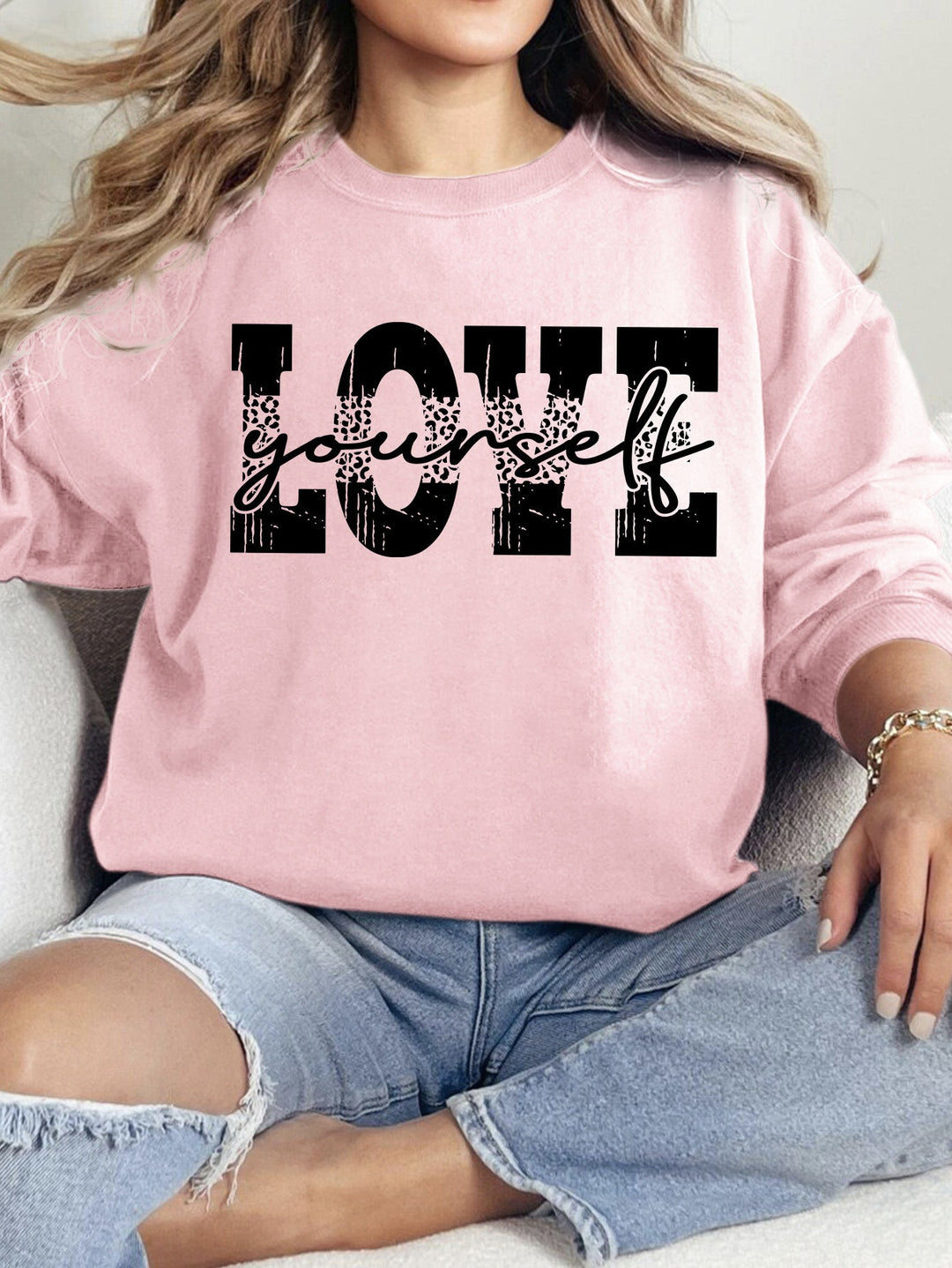 Damen Sweatshirt mit kreativem LOVE-Schriftzug und lässiger Passform Drune