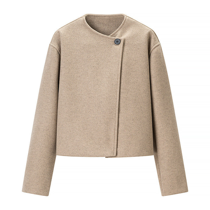 Damen nan kurze kastige Wollmix Jacke mit asymmetrischer Knopfleiste und Rundhalsausschnitt Drune