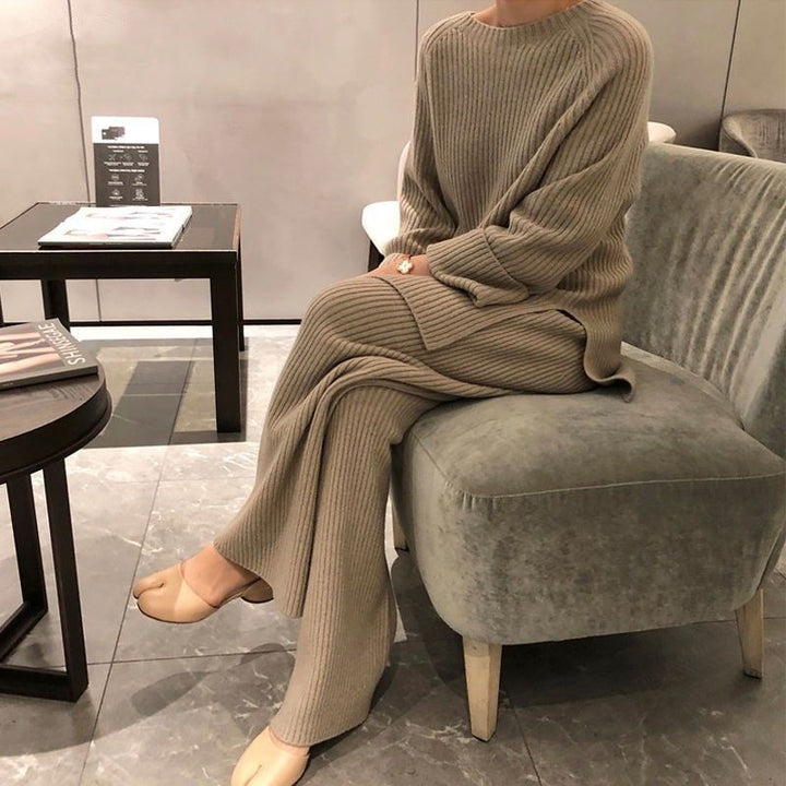 Damen modisches Strickensemble mit lässigem Pullover und weitem Hosenabschluss Drune