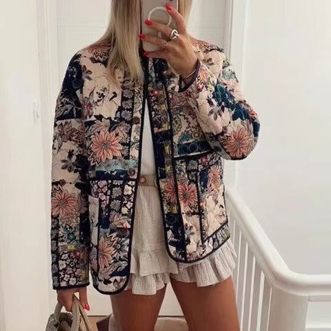 Damen Steppjacke mit floralem Design und praktischen Taschen Drune