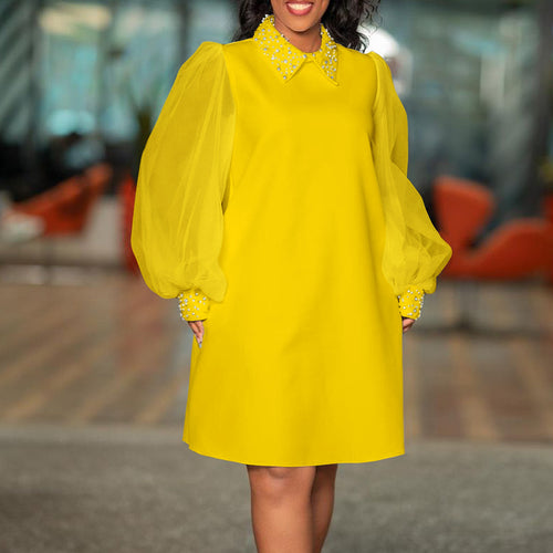 Damen Kleid mit eleganten Tüllärmeln und verzierten Kragen Drune