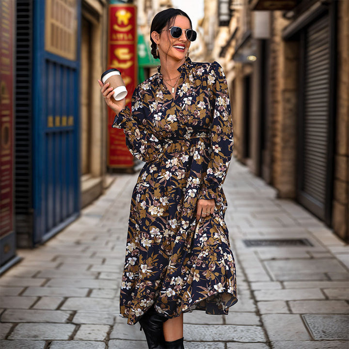Damen Midikleid im Vintage-Floraldessin mit Stehkragen, Smok-Taillierung und Stufenrock Drune