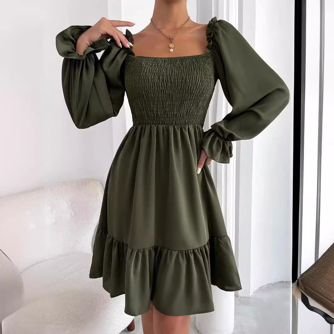 Damen eingearbeitetes Minikleid mit voluminösen Rüschenärmeln und Square-Neck Drune