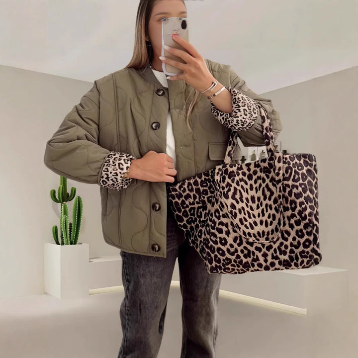 Damen gesteppte Leichtjacke mit trendigen Animal-Print-Ärmeln Drune