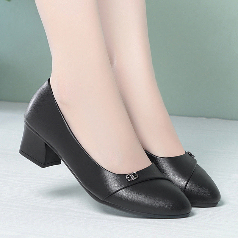 Damen elegante Pumps mit komfortablem Blockabsatz und modischem Schmuckdetail Drune