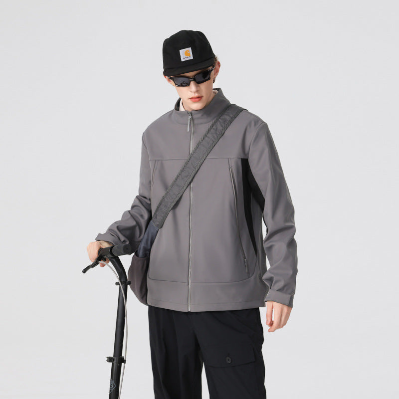 Herren Hybrid-Softshelljacke im Urban-Tech-Look mit hohem Stehkragen und verdecktem Reißverschluss Drune