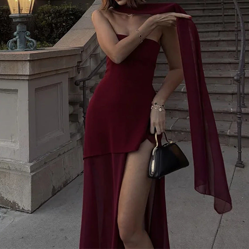 Drune | Elegantes rückenfreies Maxikleid mit Schlitz
