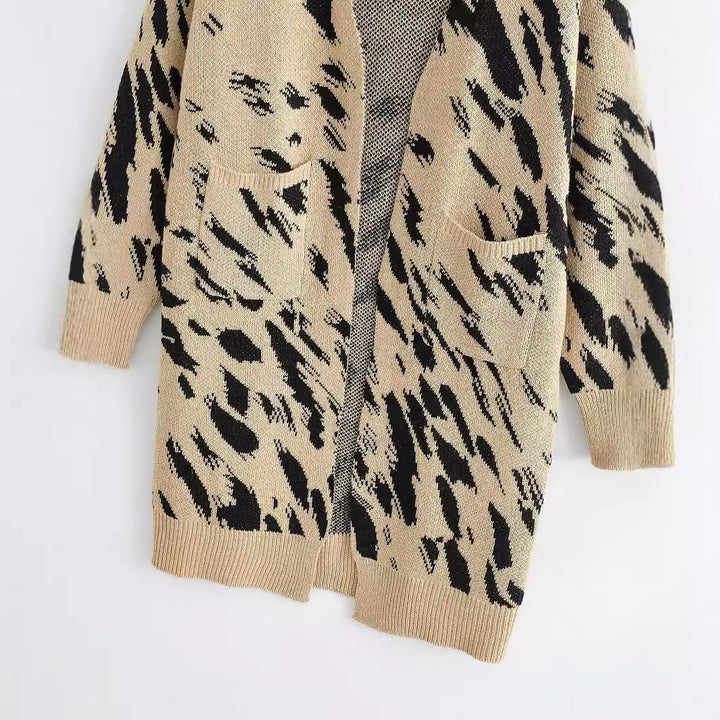 Damen Grobstrick-Cardigan mit modischem Leopardenmuster und praktischen Taschen Drune