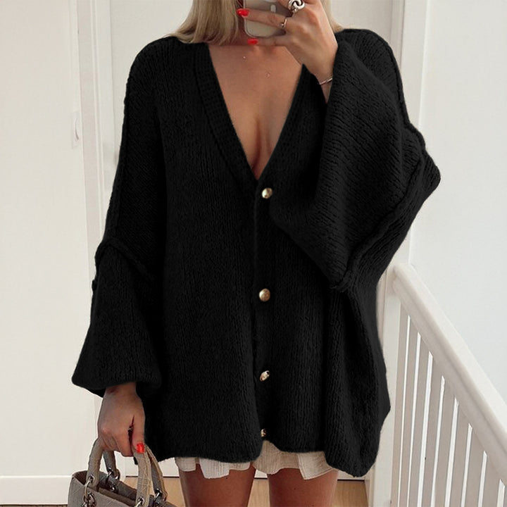 Damen nan Bouclé-Oversize-Cardigan mit tiefem V-Ausschnitt, Kimonoärmeln und goldenen Zierknöpfen Drune