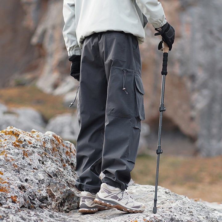 Herren Technische Outdoor-Cargohose mit Multifunktionstaschen und Stretcheinsätzen Drune
