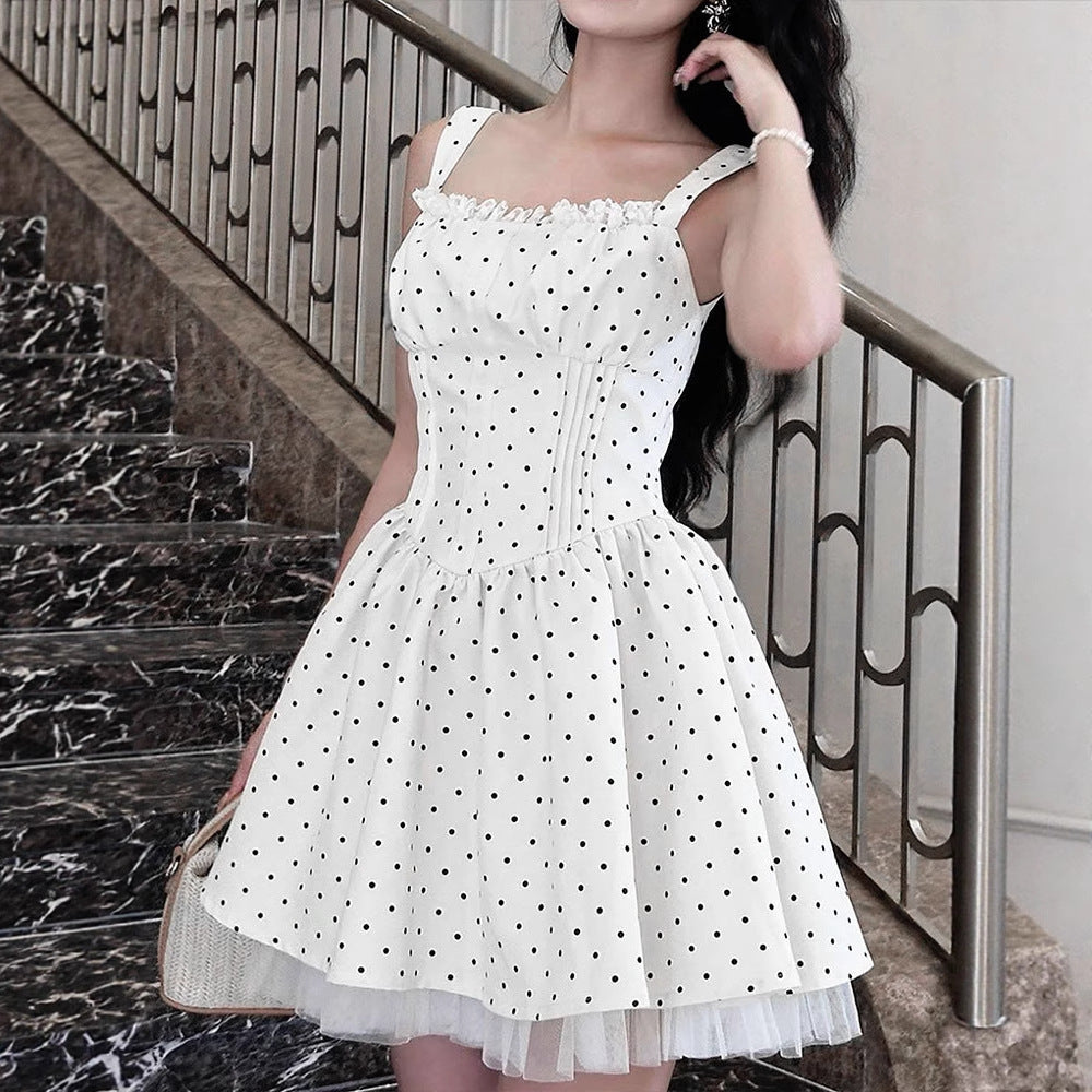 Damen Sommerliches Kleid mit schwingendem Rock und Punktmuster Drune