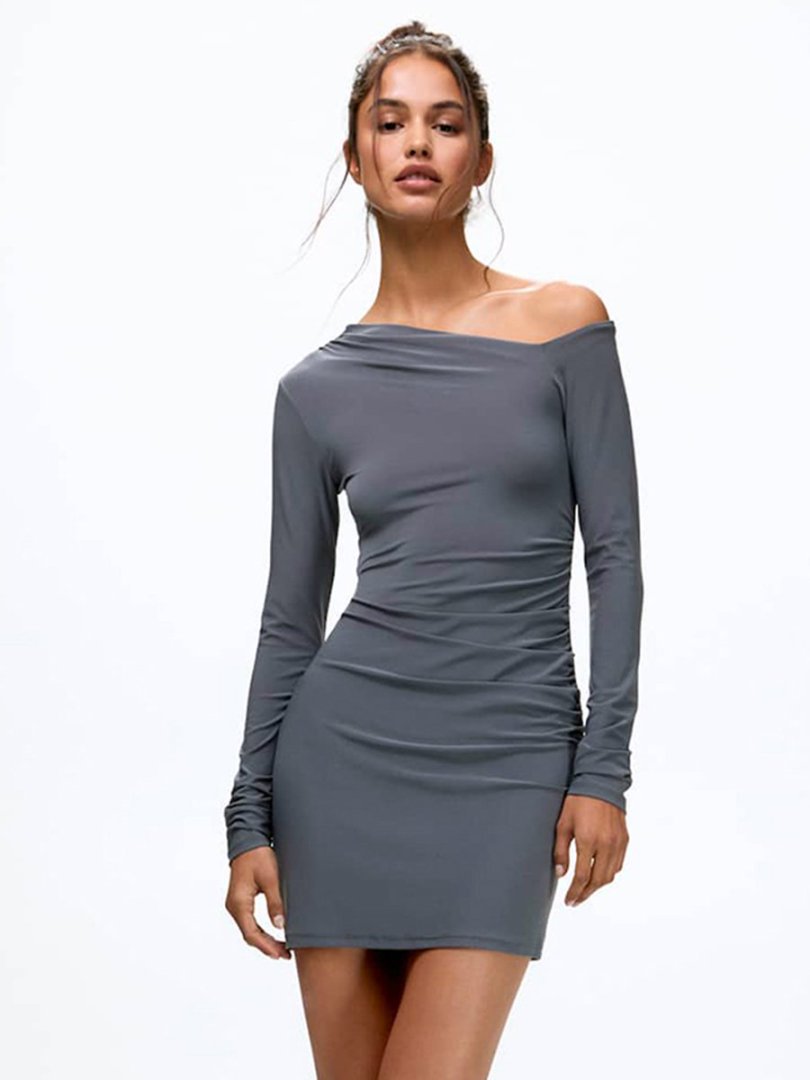 Damen Off-Shoulder Minikleid mit figurformendem Design und eleganter Raffung Drune
