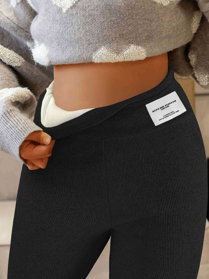 Drune | Hochwertige Ripp-Leggings mit hohem Bund und dekorativem Design