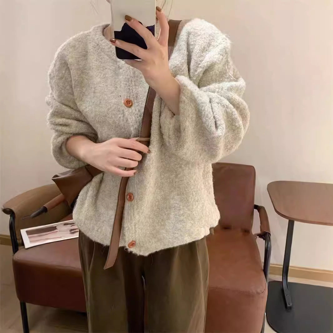 Damen Kuschelige Strickjacke mit Knopfdetails und weitem Schnitt Drune