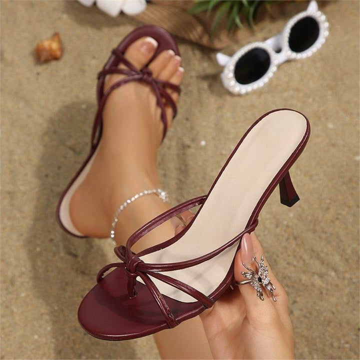 Damen Elegante Kitten‑Heel Mules mit zarten Knoten‑Riemchen und offenem Zehenbereich Drune