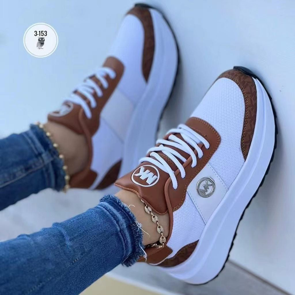 Damen Plateausneaker mit atmungsaktivem Mesh und markantem Logo-Emblem Drune