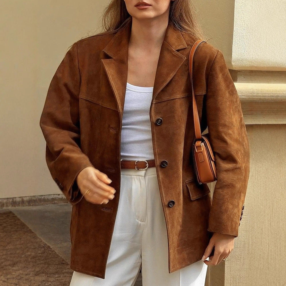 Damen Kurzmantel im Sakko-Stil aus Veloursimitat mit Reverskragen und Pattentaschen Drune