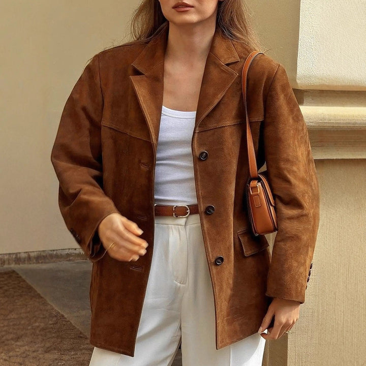 Damen Kurzmantel im Sakko-Stil aus Veloursimitat mit Reverskragen und Pattentaschen Drune