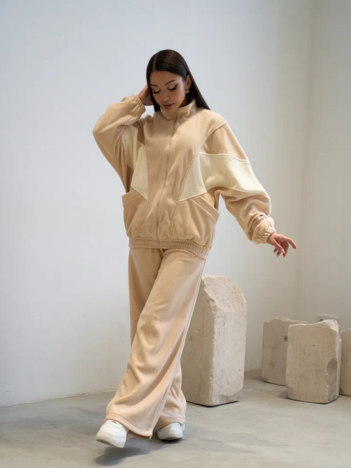 Damen oversized Reißverschluss-Fleecejacke mit Paneel-Details und weiter High-Waist-Loungehose Drune