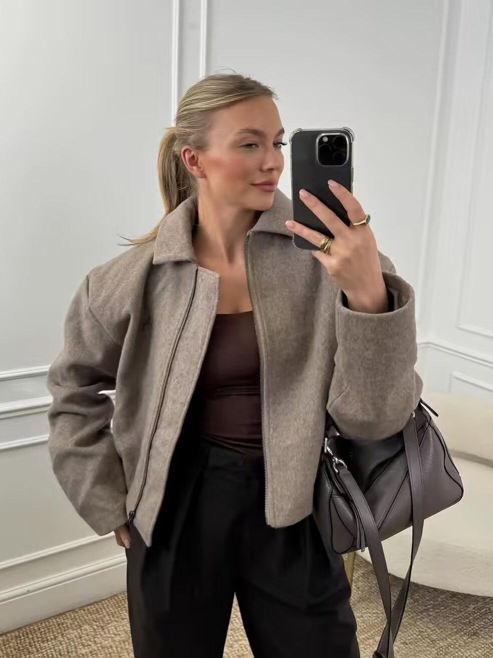 Damen sportliche Jacke mit hohem Kragen und Reißverschluss Drune