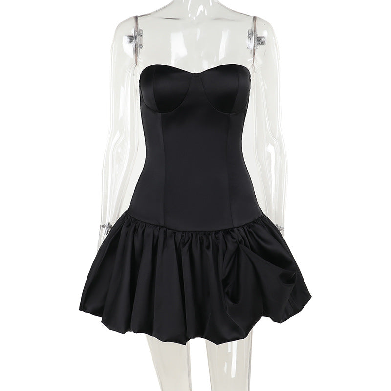 Damen Kleid mit gerafftem Rock und herzförmigem Ausschnitt Drune