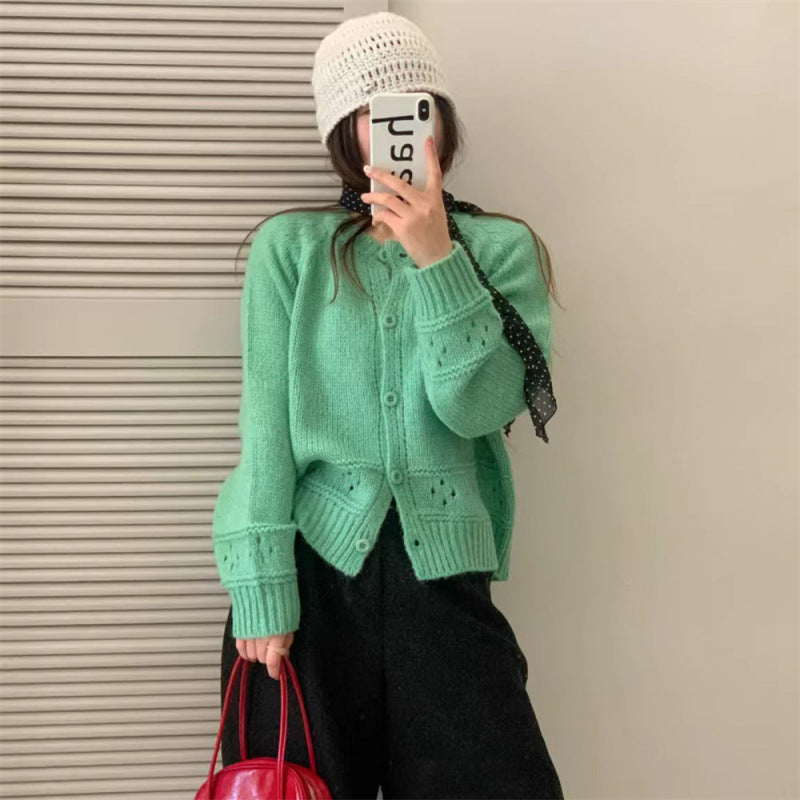 Damen Strickjacke mit feiner Lochmusterung und Knopfverschluss Drune