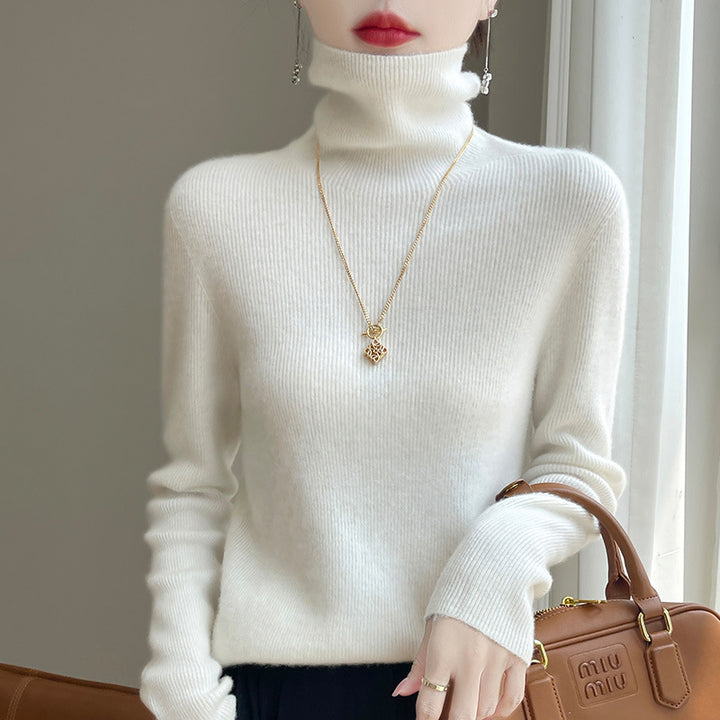 Damen Schmal geschnittener Feinstrick-Rollkragenpullover mit extrafeinem Flauschfinish Drune