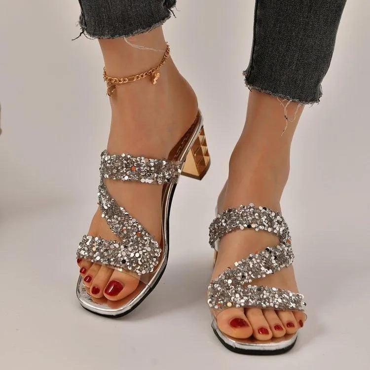 Drune | Sandalen mit Absätzen und Pailletten