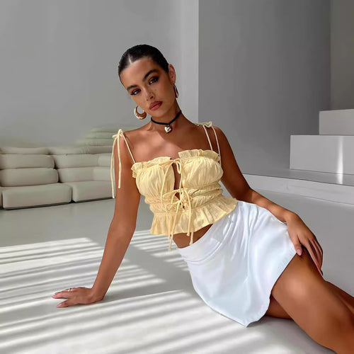 Damen Crop-Top mit dekorativem Kordelzug und Rüschendetails Drune