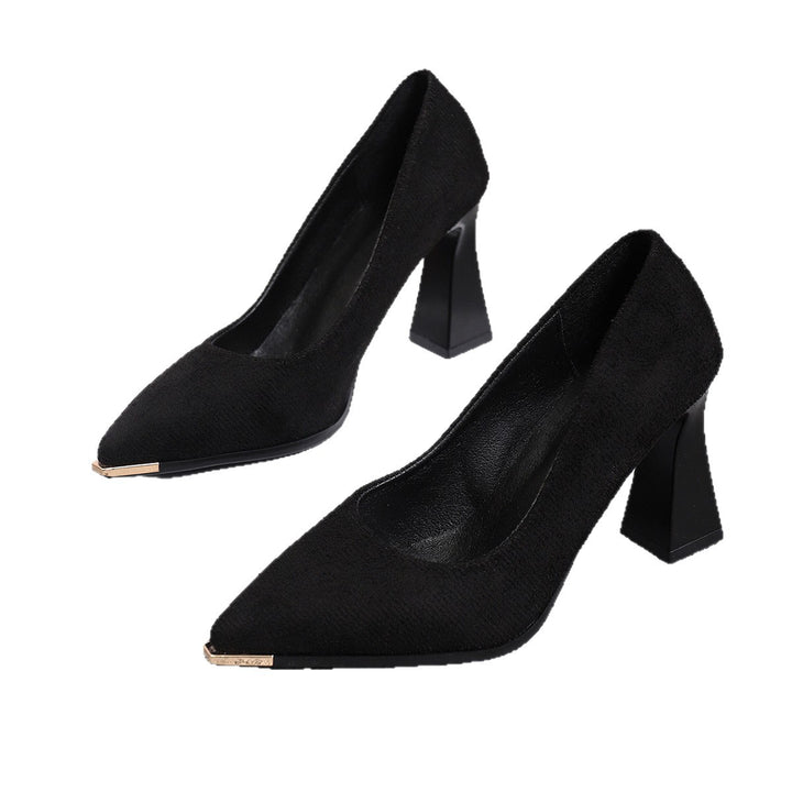 Damen Elegante spitz zulaufende Pumps mit skulpturellem Blockabsatz und goldener Zehenkappe Drune