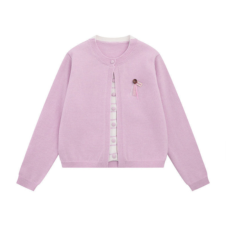 Damen Feinstrick-Cardigan mit Rundhals, verdeckter Knopfleiste und Zierbrosche Drune