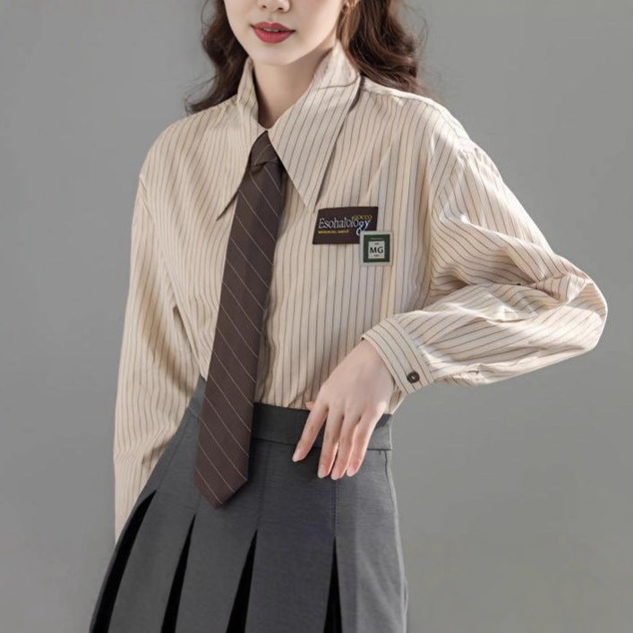 Damen Klassische gestreifte Bluse mit moderner Kragenform Drune