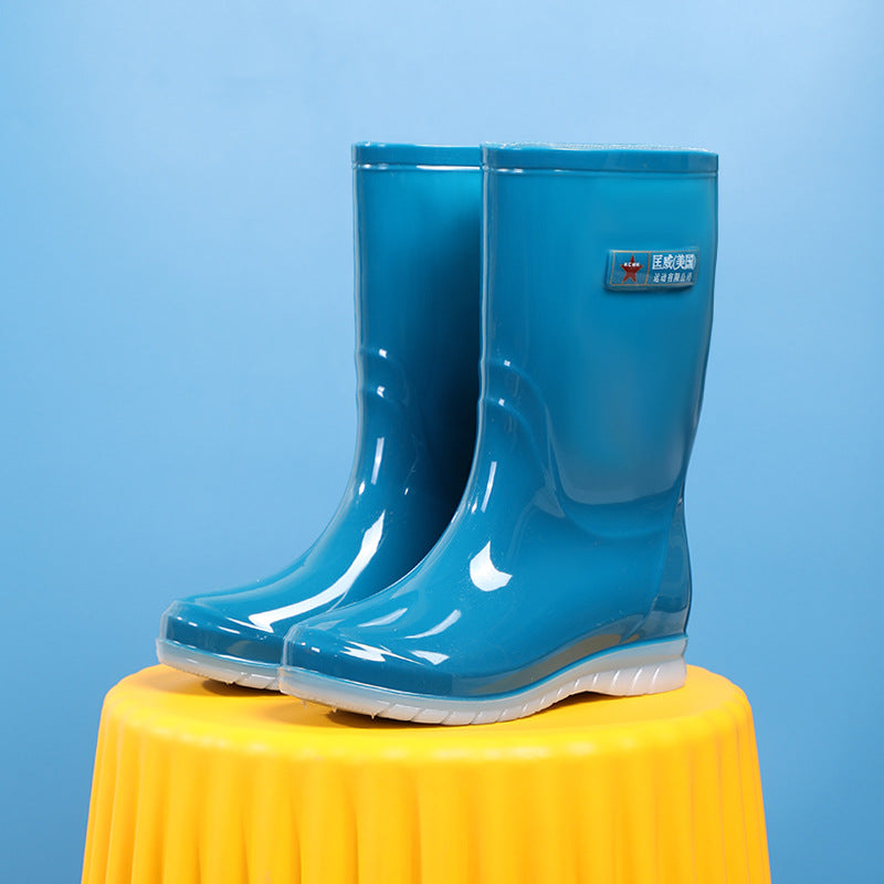 Damen Mittelhohe wasserdichte Gummistiefelette mit glänzender PVC‑Optik und rutschfester Sohle Drune