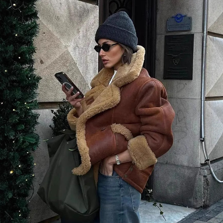 Damen Teddy-Lederjacke mit ausgefallenem Kragen und abnehmbaren Details Drune