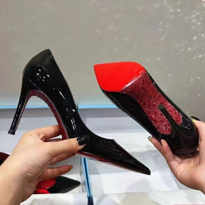 Damen Elegante Lack-Pumps mit spitz zulaufender Silhouette und Stiletto-Absatz Drune