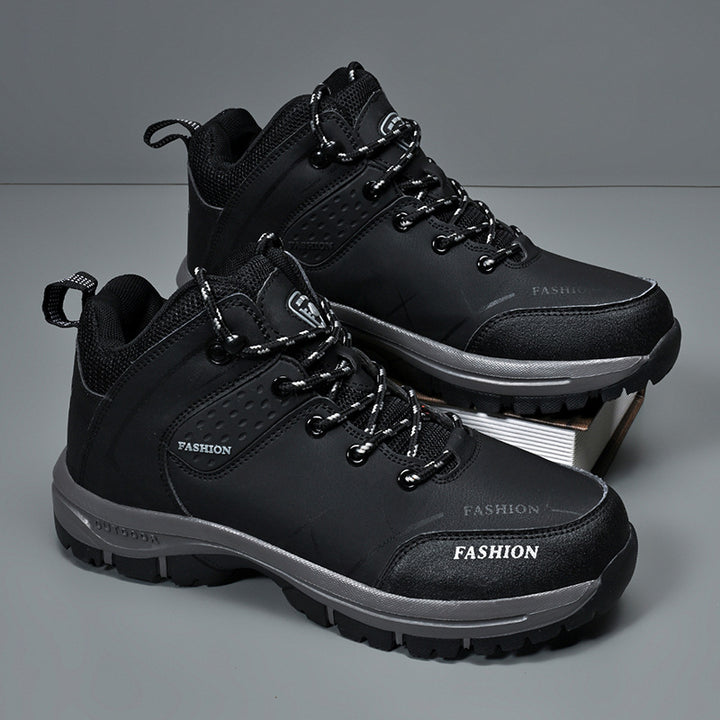 Herren knöchelhoher Outdoor‑Trekkingstiefel aus robustem Synthetik mit verstärkter Zehenkappe und griffiger Mehrzonen‑Profilsohle Drune